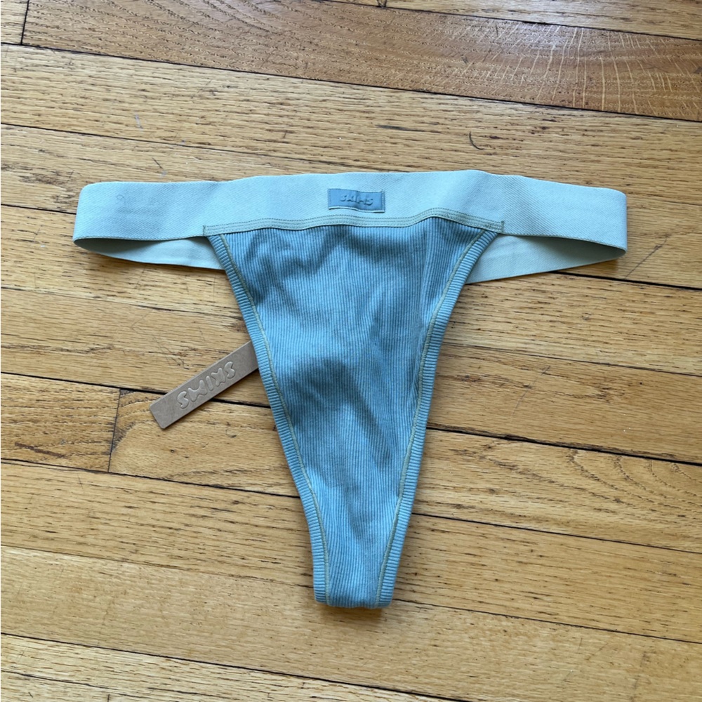 Skims Cotton Rib Thong